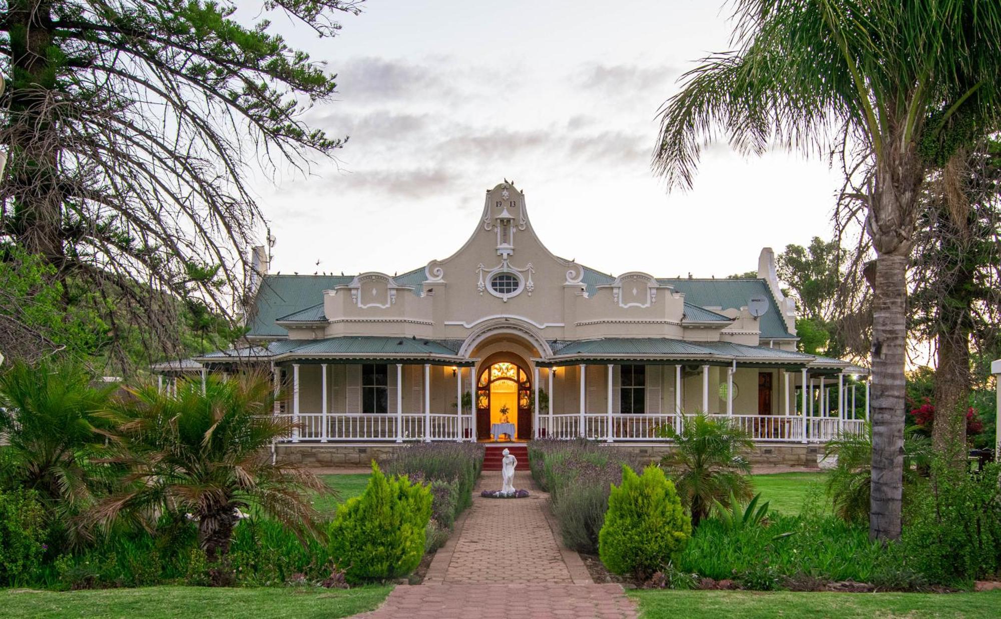 Bakenskraal Ostrich Palace Oudtshoorn Extérieur photo